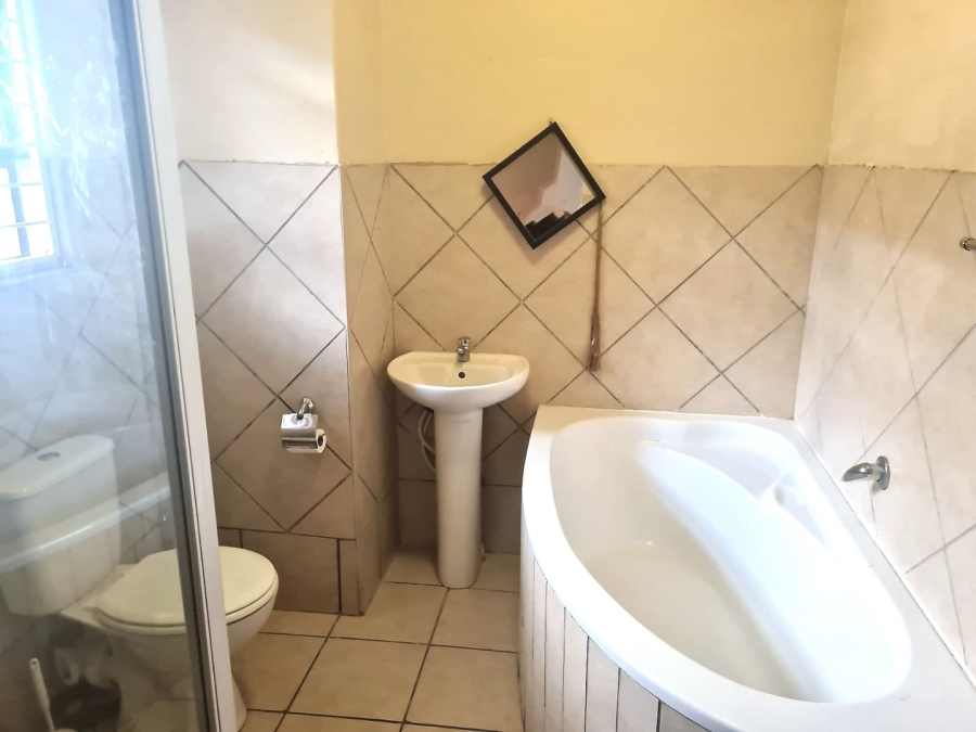 2 Bedroom Property for Sale in Noordhoek Free State